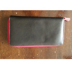 ILI New York Leather Zip Around Wallet Red/Black Sz Med